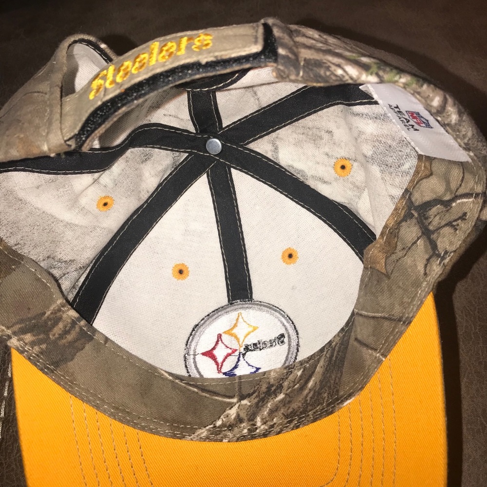 Pittsburgh Steelers camo hat - Picture 6 of 7